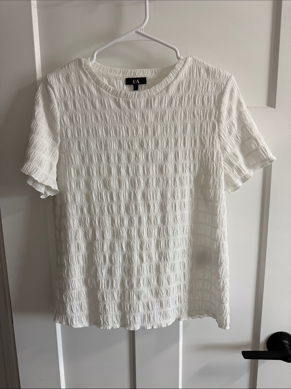 C&amp;A Cream Textured Short Sleeve Tee